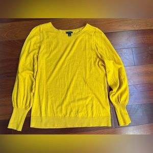 Wool blend yellow Halogen sweater size XXL